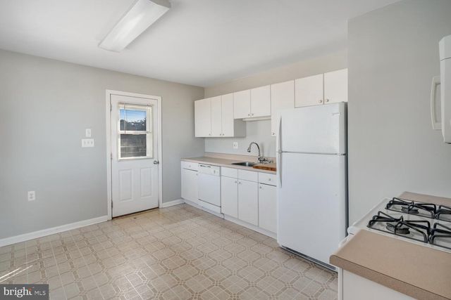 2402-L CENTRAL AVE, Barnegat Light, NJ 08006