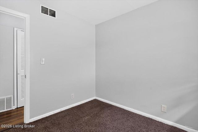 5200 Alba Way, Louisville, KY 40213
