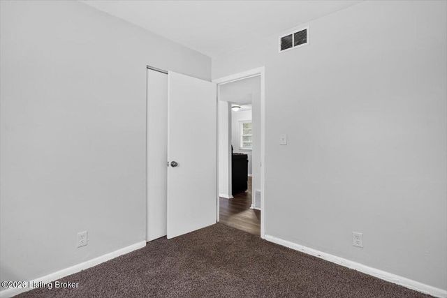 5200 Alba Way, Louisville, KY 40213