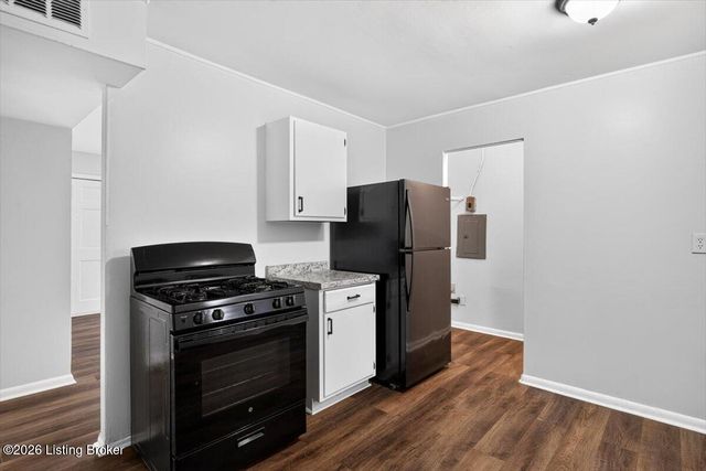 5200 Alba Way, Louisville, KY 40213