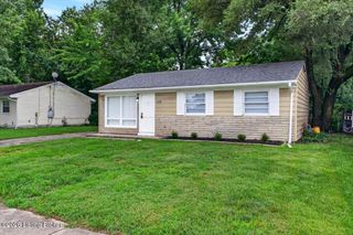 5200 Alba Way, Louisville, KY 40213