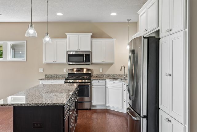 1601 11th Street SE, Altoona, IA 50009