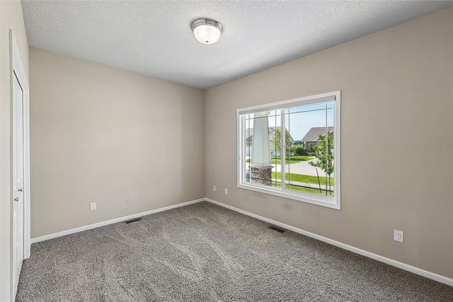 1601 11th Street SE, Altoona, IA 50009