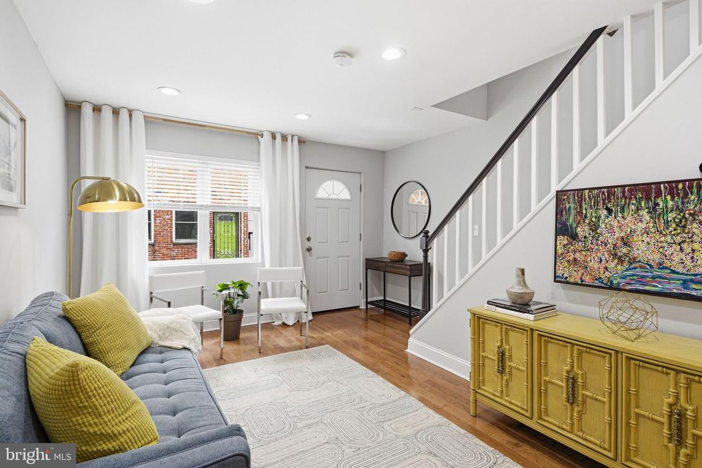 513 WILDER ST, Philadelphia, PA 19147