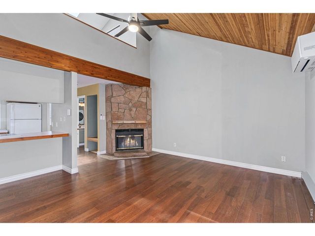 1050 S Saint Vrain Ave L-4, Estes Park, CO 80517