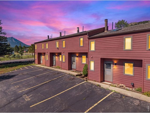 1050 S Saint Vrain Ave L-4, Estes Park, CO 80517