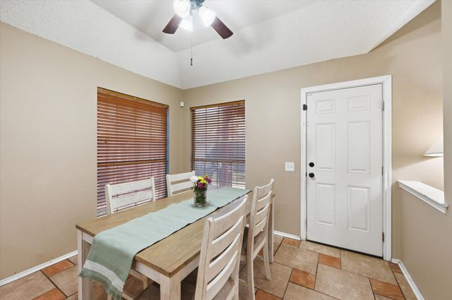 4426 Hanover Street, Grand Prairie, TX 75052