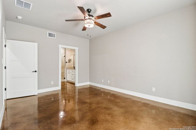 1704 Gruene Vineyard, New Braunfels, TX 78130