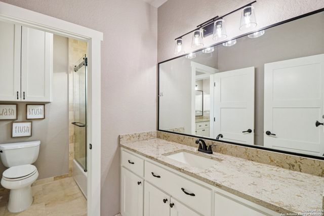 1704 Gruene Vineyard, New Braunfels, TX 78130