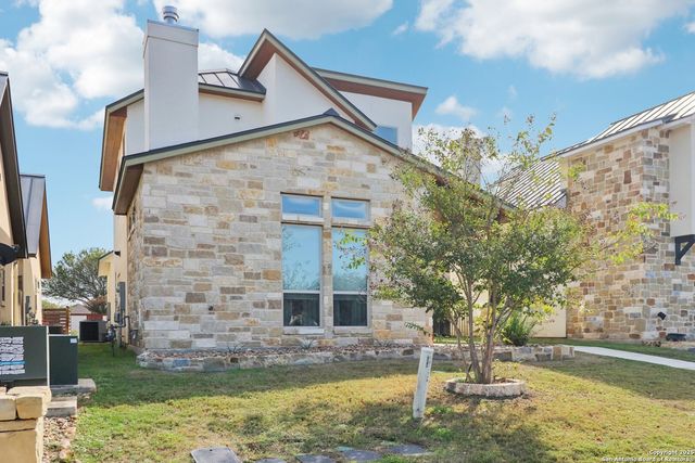 1704 Gruene Vineyard, New Braunfels, TX 78130