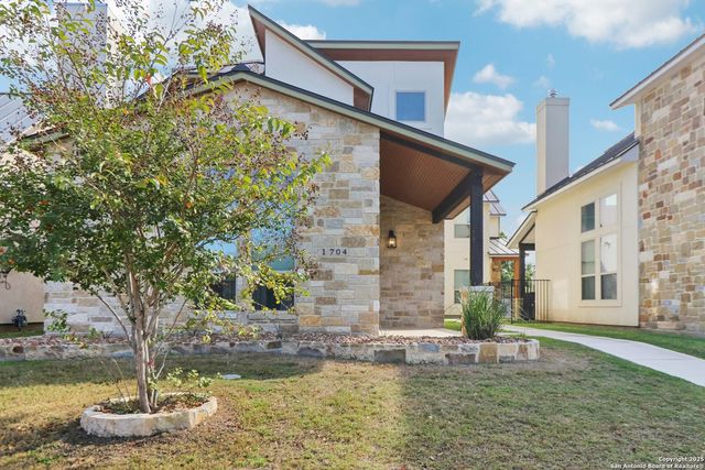 1704 Gruene Vineyard, New Braunfels, TX 78130