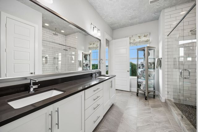 1925 Woodland Heights Place, Dallas, TX 75208