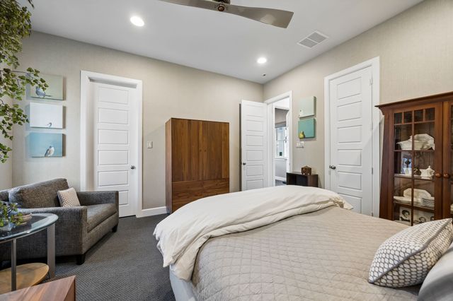 1925 Woodland Heights Place, Dallas, TX 75208