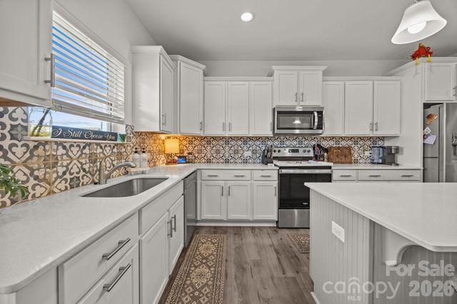 2015 Mcdonald Drive, Stanfield, NC 28163