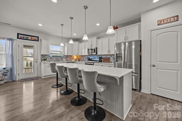 2015 Mcdonald Drive, Stanfield, NC 28163
