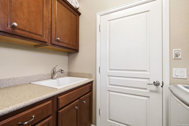 4202 Black Rock, San Antonio, TX 78253
