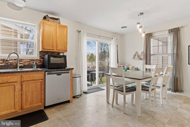 25 PARKVIEW DR, Carlisle, PA 17013