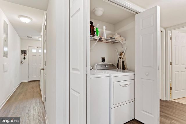 25 PARKVIEW DR, Carlisle, PA 17013