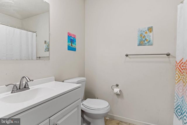 25 PARKVIEW DR, Carlisle, PA 17013