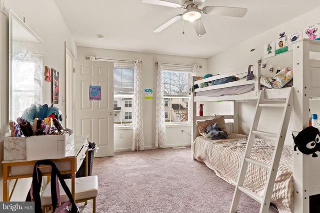 25 PARKVIEW DR, Carlisle, PA 17013