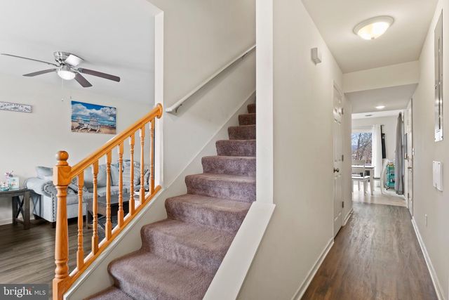 25 PARKVIEW DR, Carlisle, PA 17013