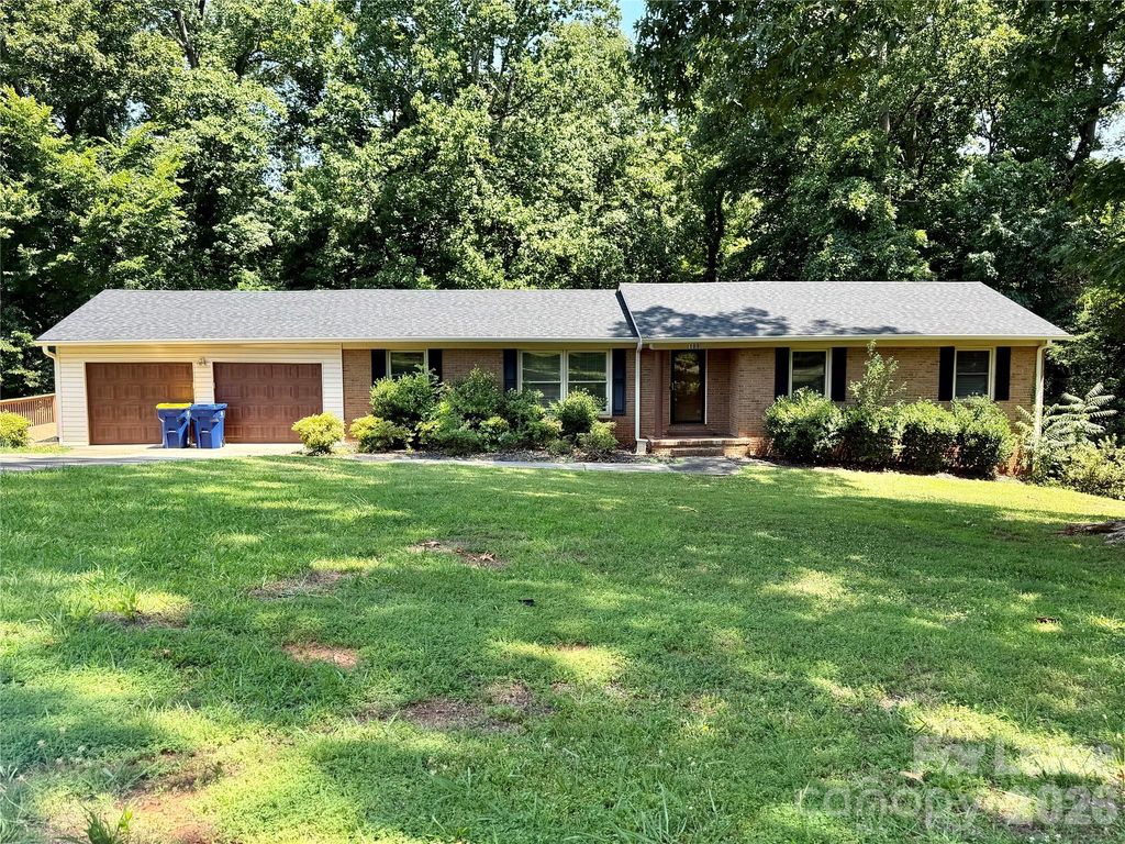 109 James Drive, Belmont, NC 28012