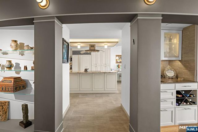 900 Palisade Avenue 6G, Fort Lee, NJ 07024