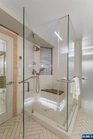 900 Palisade Avenue 6G, Fort Lee, NJ 07024