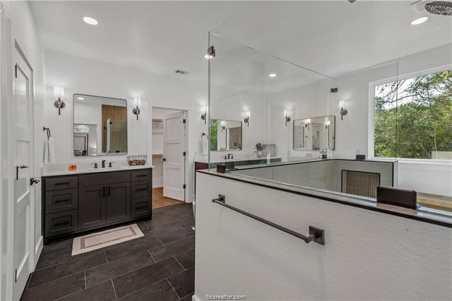 4334 Berkshire, Franklin, TX 77856