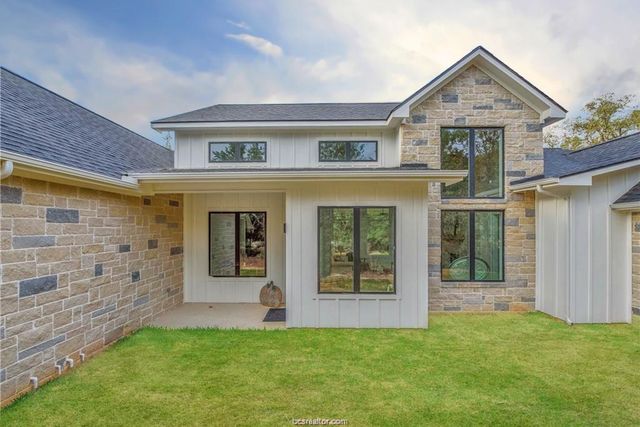 4334 Berkshire, Franklin, TX 77856