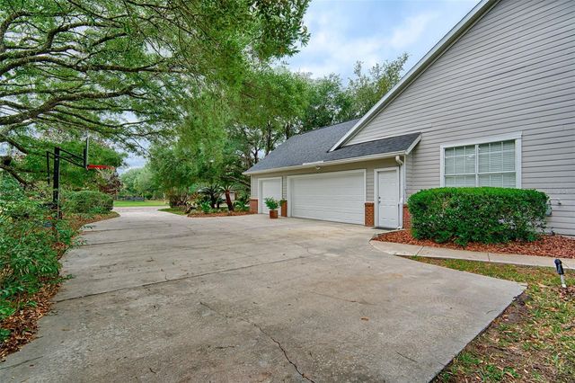 10912 SW 17TH LANE, Gainesville, FL 32607