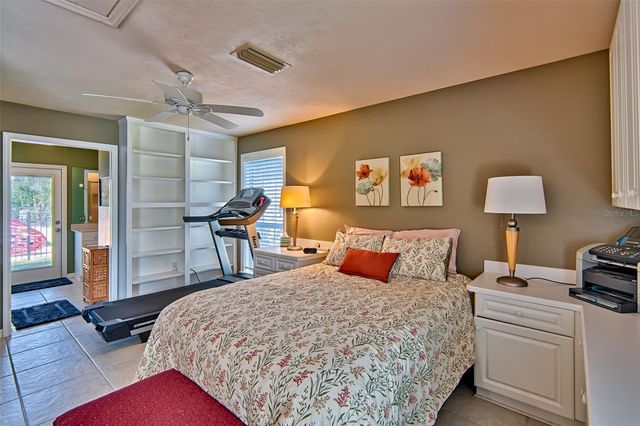 10912 SW 17TH LANE, Gainesville, FL 32607