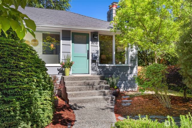 8018 40th Avenue NE, Seattle, WA 98115