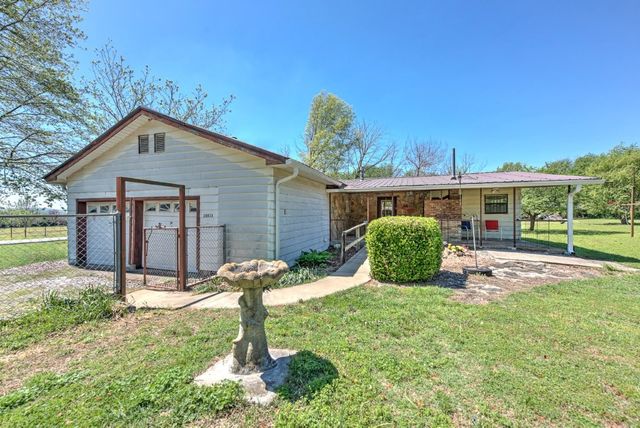 10811 Brady Road, Prairie Grove, AR 75753