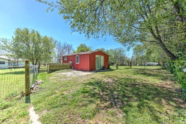 10811 Brady Road, Prairie Grove, AR 75753