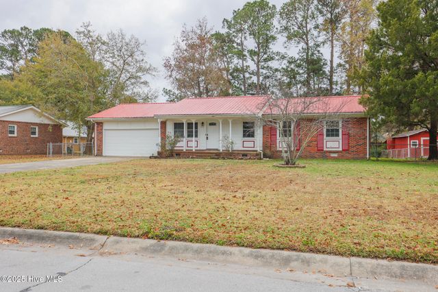 414 Brynn Marr Road, Jacksonville, NC 28546
