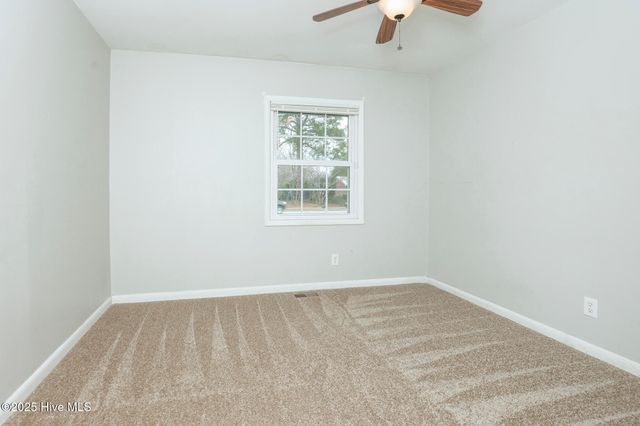 414 Brynn Marr Road, Jacksonville, NC 28546