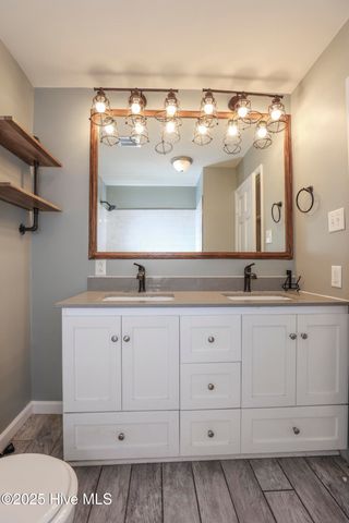 414 Brynn Marr Road, Jacksonville, NC 28546