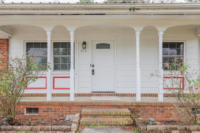 414 Brynn Marr Road, Jacksonville, NC 28546