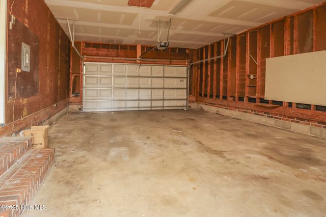 414 Brynn Marr Road, Jacksonville, NC 28546