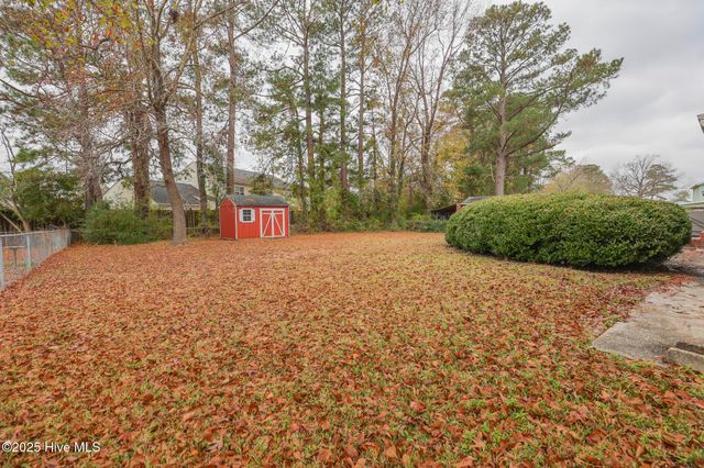 414 Brynn Marr Road, Jacksonville, NC 28546