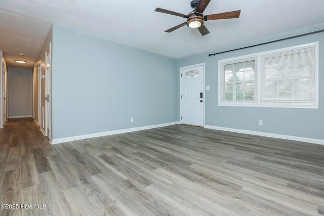 414 Brynn Marr Road, Jacksonville, NC 28546