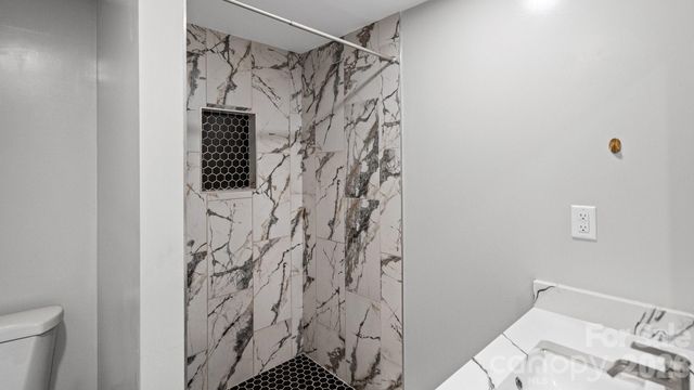 7515 Shady Lane, Charlotte, NC 28215