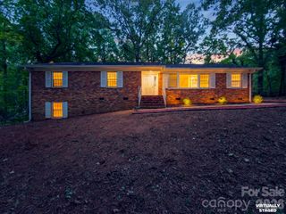 7515 Shady Lane, Charlotte, NC 28215