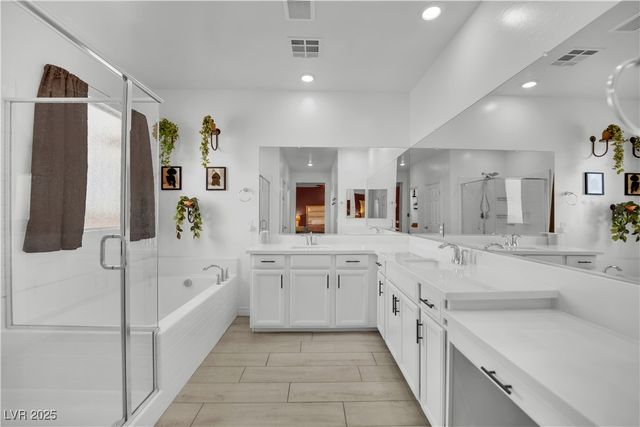 8142 Skye Plum Street, Las Vegas, NV 89166