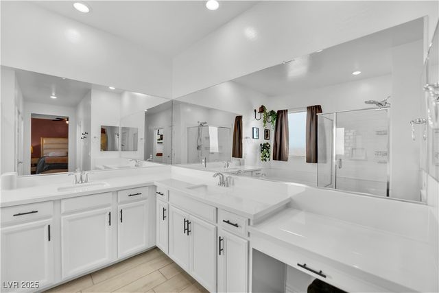 8142 Skye Plum Street, Las Vegas, NV 89166