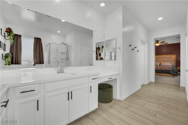 8142 Skye Plum Street, Las Vegas, NV 89166