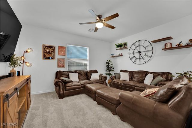 8142 Skye Plum Street, Las Vegas, NV 89166