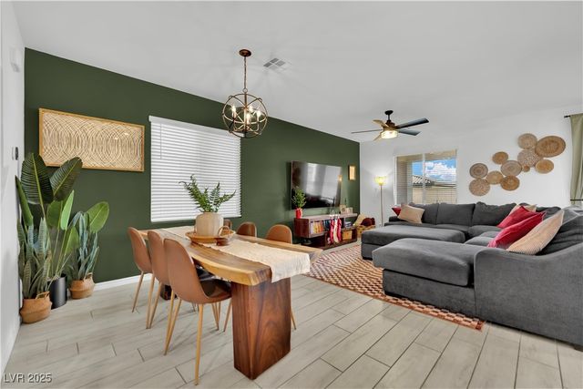 8142 Skye Plum Street, Las Vegas, NV 89166