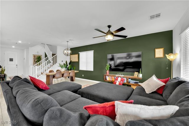 8142 Skye Plum Street, Las Vegas, NV 89166